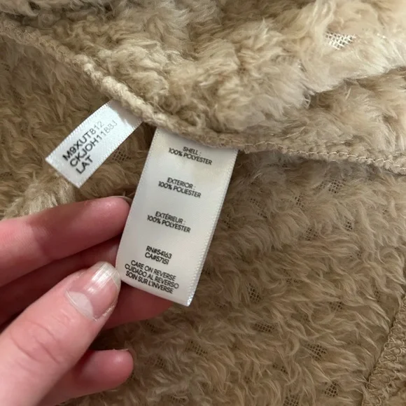 Calvin Klein teddy bear plush vest - Picture 8 of 10